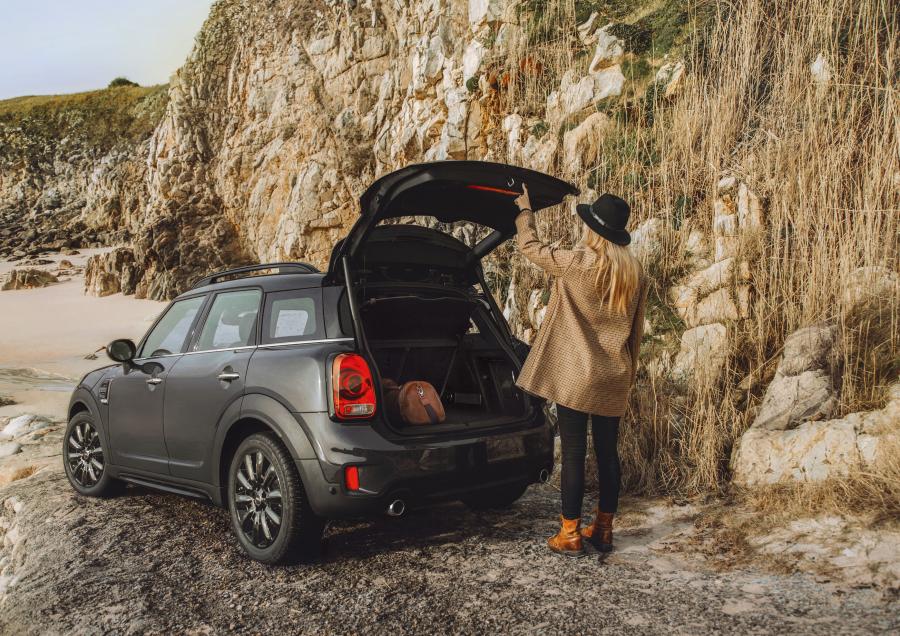Багажник Mini Cooper S Countryman Longstone Edition (F60) 2019 года  (фото 9 из 9)